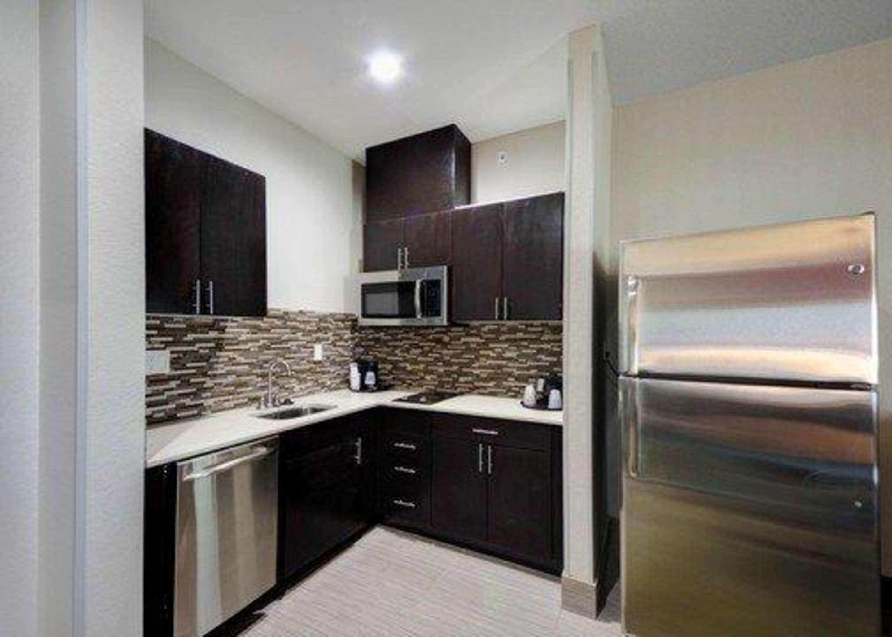 فندق كومفورت إن آند سويتس تولاسا آي-44 ويست - آر تي 66 Oakhurst المظهر الخارجي الصورة